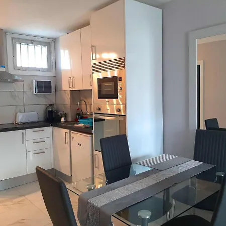 Centrally Located Close To The Ocean. *
