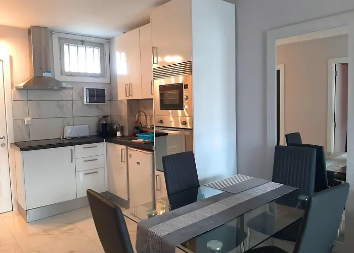 Centrally Located Close To The Ocean. *