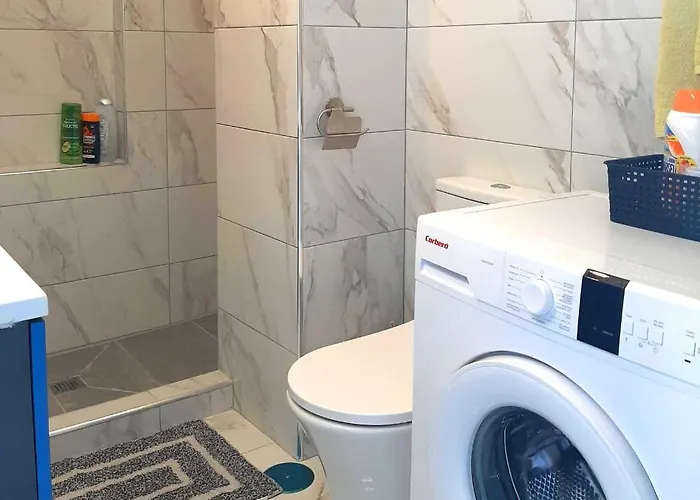 Apartament Centrally Located Close To The Ocean. *